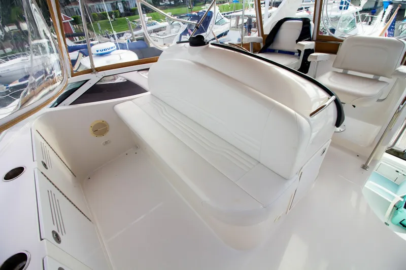 Slide: The Image of Carver Yachts 33 Super Sport 2006 - 7540745