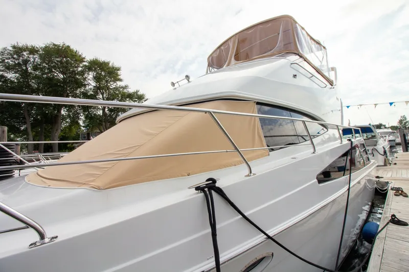 Slide: The Image of Carver Yachts 33 Super Sport 2006 - 7540642