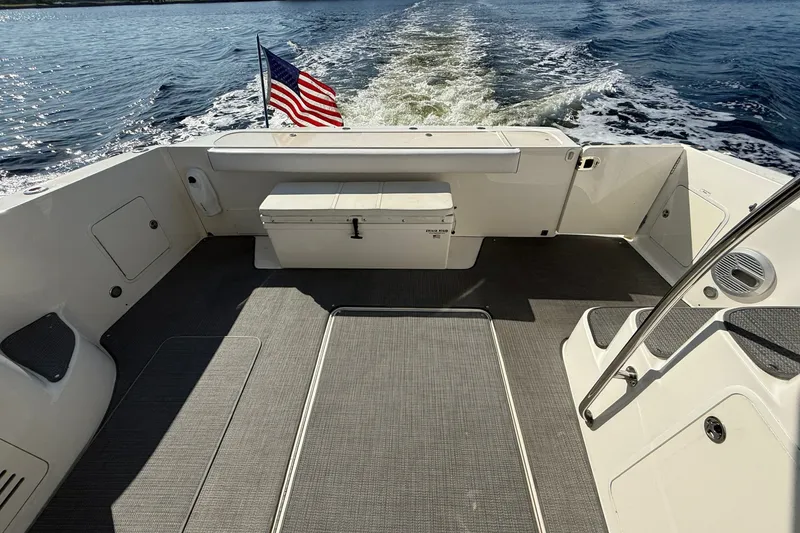 Slide: The Image of Sea Ray 500 Sedan Bridge 2005 - 7744916