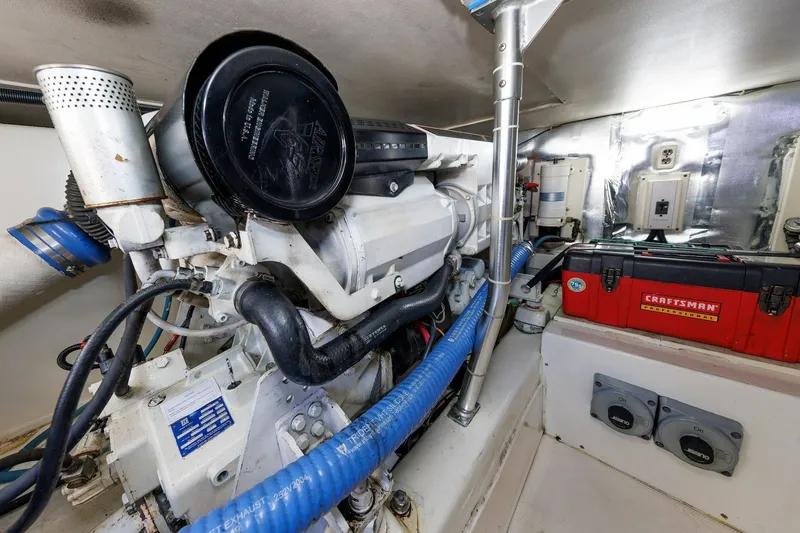Slide: The Image of Ocean 43 Super Sport 2004 - 8315386