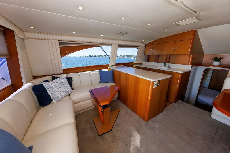 Slide: The Image of Ocean 43 Super Sport 2004 - 8315311