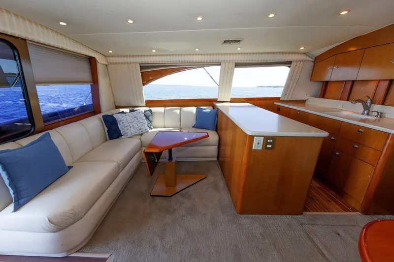 Slide: The Image of Ocean 43 Super Sport 2004 - 8315344
