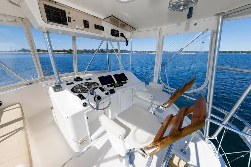Slide: The Image of Ocean 43 Super Sport 2004 - 8315293