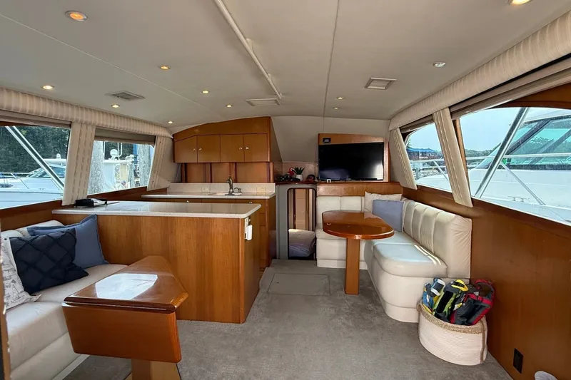 Slide: The Image of Ocean 43 Super Sport 2004 - 8042765