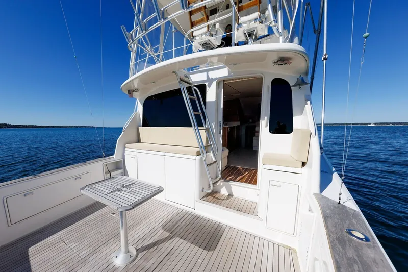 Slide: The Image of Ocean 43 Super Sport 2004 - 8315278