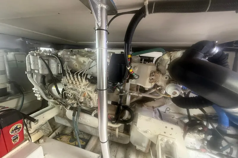 Slide: The Image of Ocean 43 Super Sport 2004 - 7540922