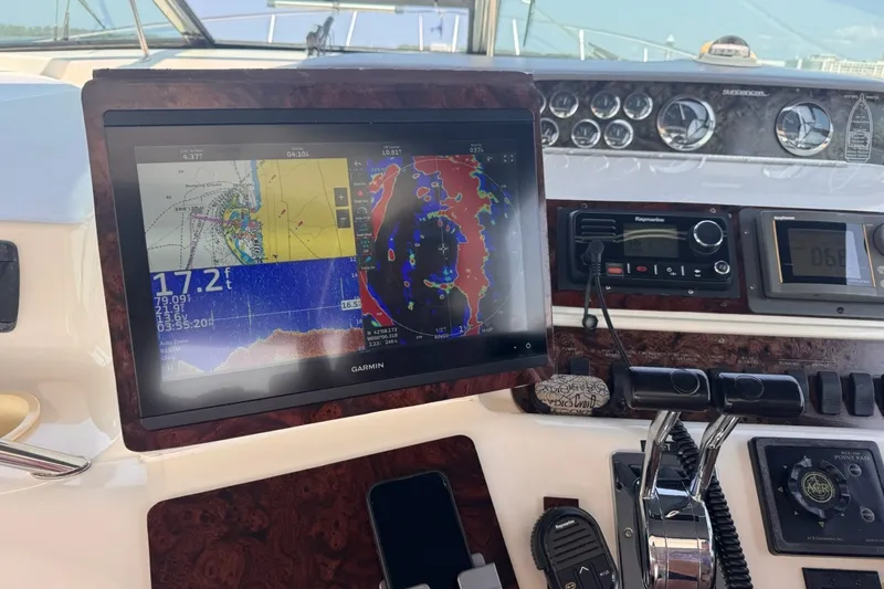 Slide: The Image of Sea Ray 450 Sundancer 1997 - 7541035