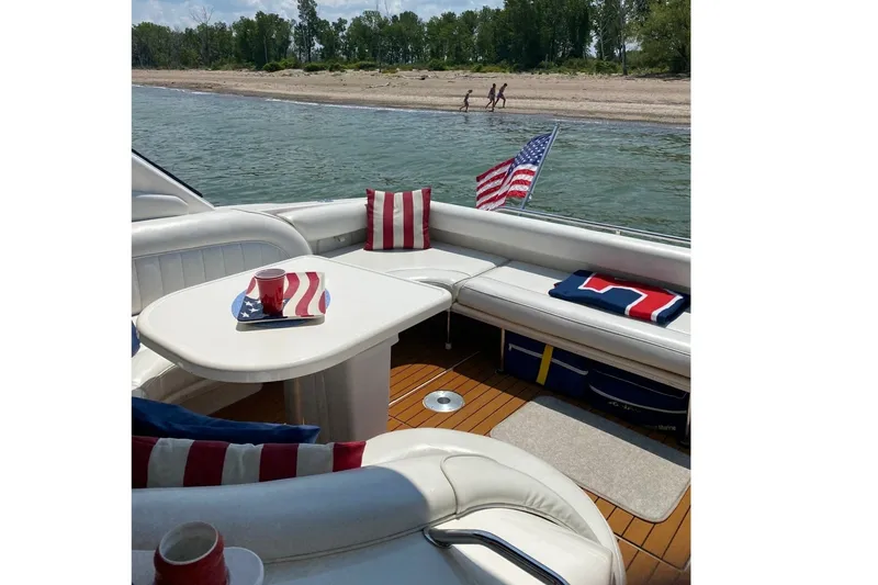 Slide: The Image of Sea Ray 450 Sundancer 1997 - 7746205