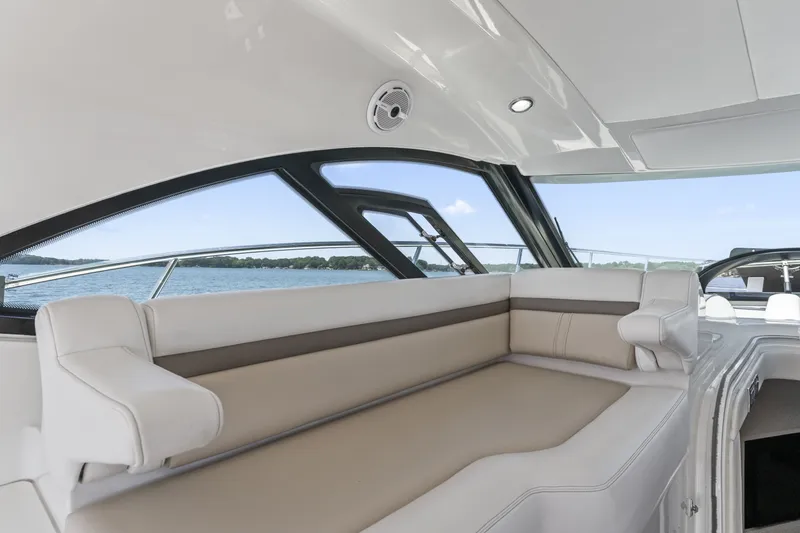 Slide: The Image of Sea Ray 410 Sundancer 2013 - 7580879