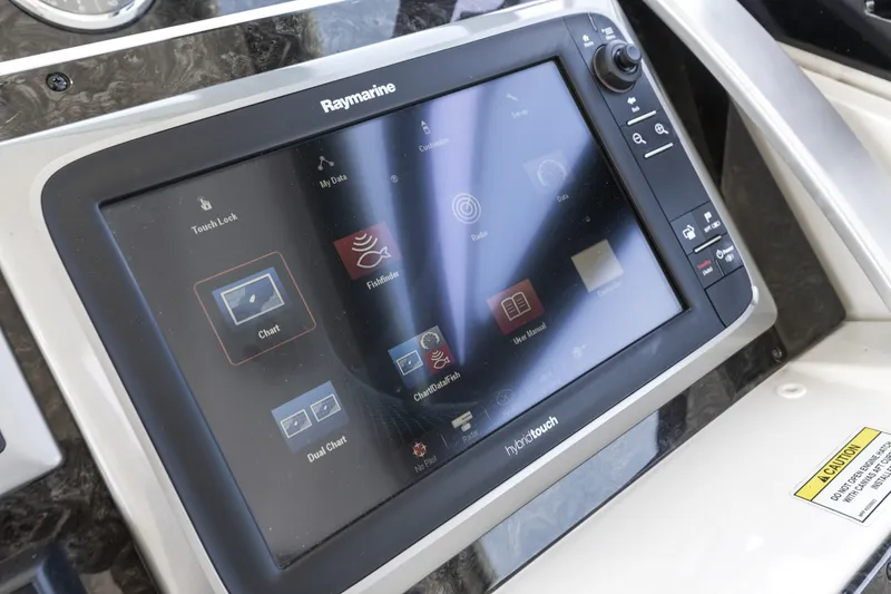 Slide: The Image of Sea Ray 410 Sundancer 2013 - 7580884