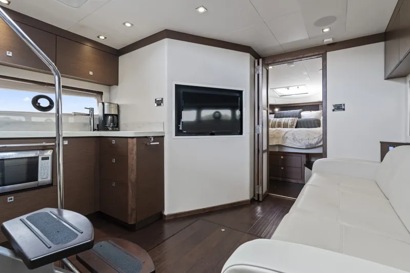Slide: The Image of Sea Ray 410 Sundancer 2013 - 7580863