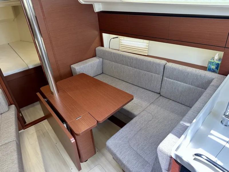 Slide: The Image of Hanse 348 2021 - 7581504