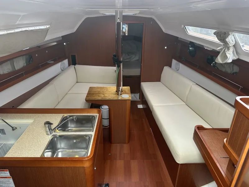 Slide: The Image of Beneteau 31 Platinum 2015 - 7581593