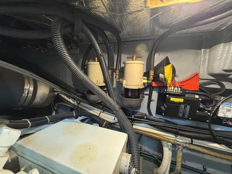 Slide: The Image of Sea Ray 370 Aft Cabin 1998 - 7586925