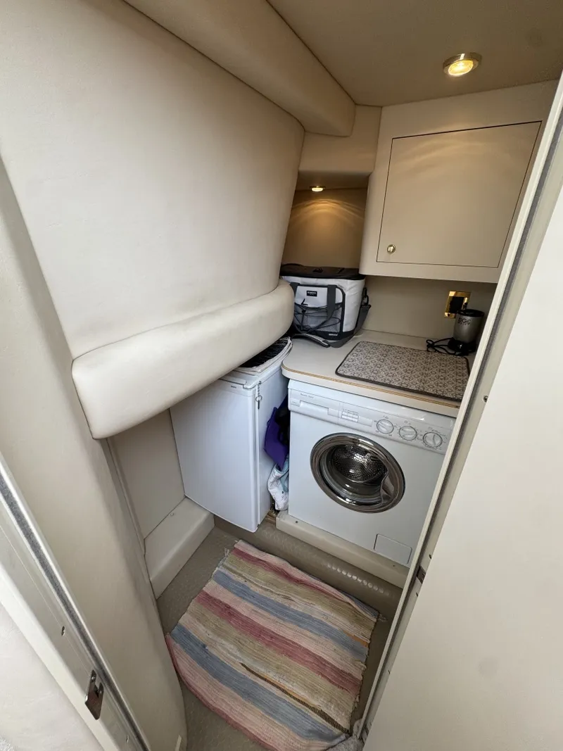 Slide: The Image of Sea Ray 370 Aft Cabin 1998 - 7586970