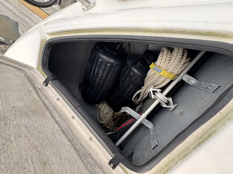 Slide: The Image of Sea Ray 370 Aft Cabin 1998 - 7586941