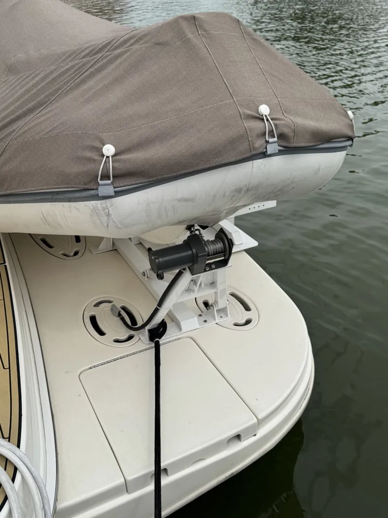 Slide: The Image of Sea Ray 370 Aft Cabin 1998 - 7587003