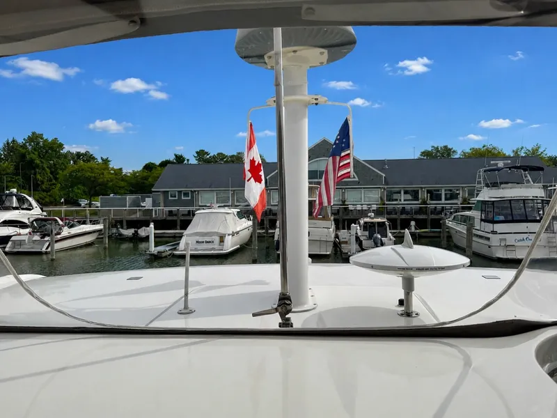 Slide: The Image of Sea Ray 370 Aft Cabin 1998 - 7586902