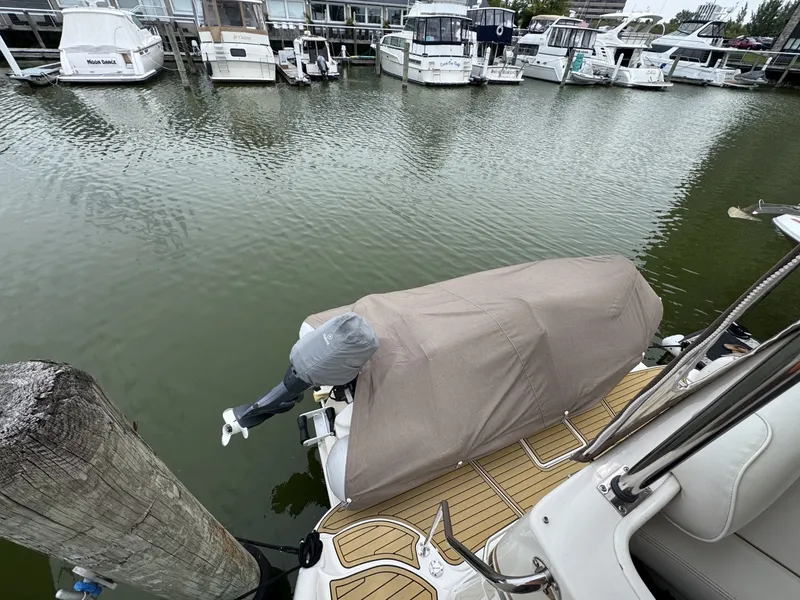 Slide: The Image of Sea Ray 370 Aft Cabin 1998 - 7587000