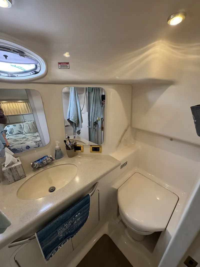 Slide: The Image of Sea Ray 370 Aft Cabin 1998 - 7586987