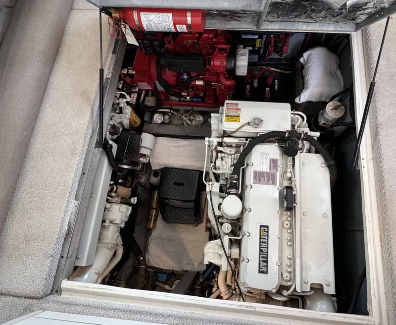 Slide: The Image of Sea Ray 370 Aft Cabin 1998 - 7586908