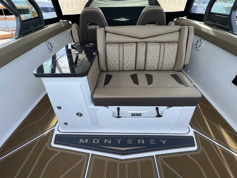 Slide: The Image of Monterey 30 Elite OB 2027 - 7590265