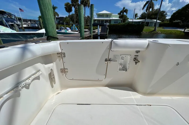 Slide: The Image of Silverton 38 Convertible 2005 Silverton 38 Convertible - 7590079