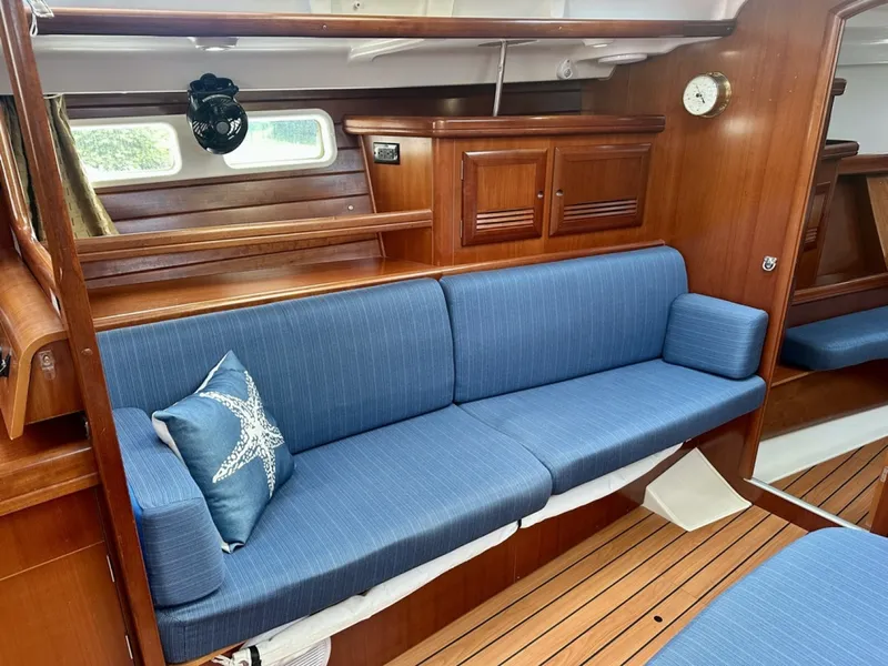 Slide: The Image of Beneteau 473 2002 - 7582517