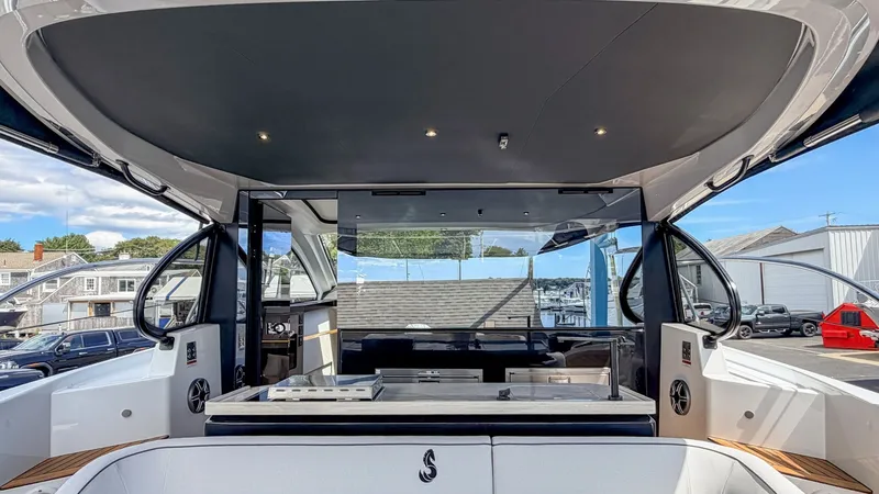 Slide: The Image of Beneteau Gran Turismo 40 2027 - 7928979