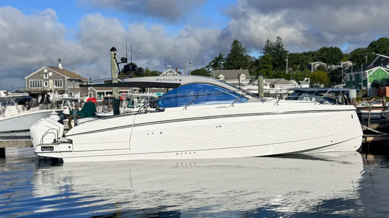The Image of Beneteau Gran Turismo 40 2027 - 7937503