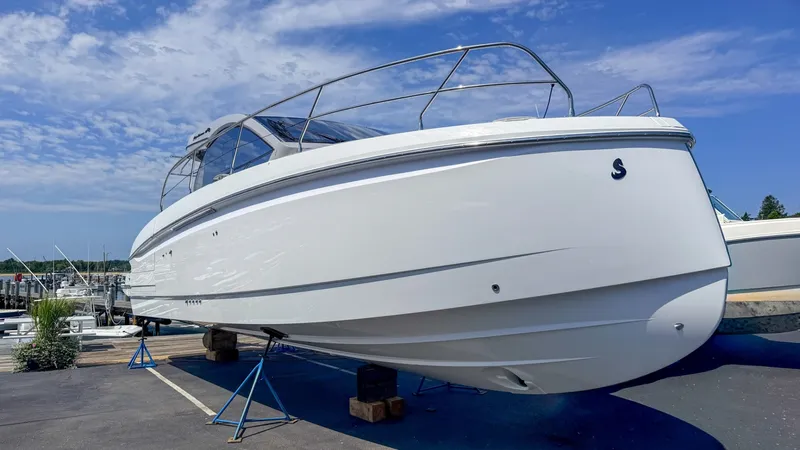 Slide: The Image of Beneteau Gran Turismo 40 2027 - 7582532