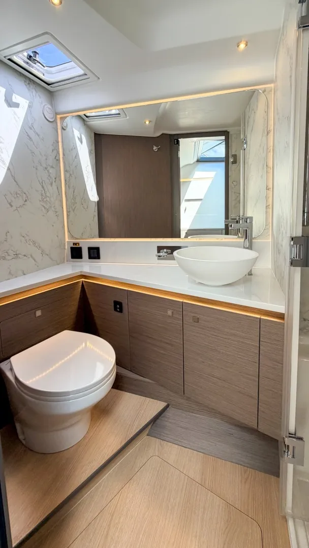 Slide: The Image of Beneteau Gran Turismo 40 2027 - 7928973