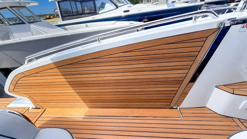 Slide: The Image of Beneteau Gran Turismo 40 2027 - 7928959