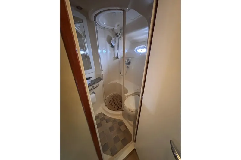 Slide: The Image of Sea Ray 550 Sundancer 2003 - 7582617