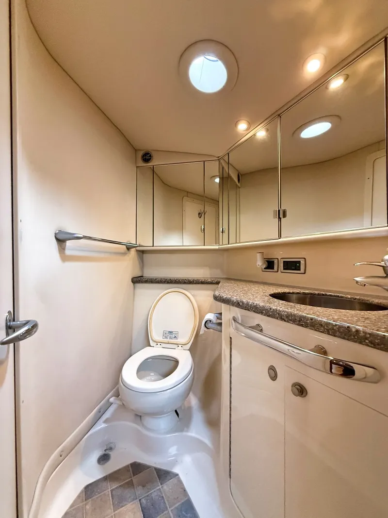 Slide: The Image of Sea Ray 550 Sundancer 2003 - 7951294