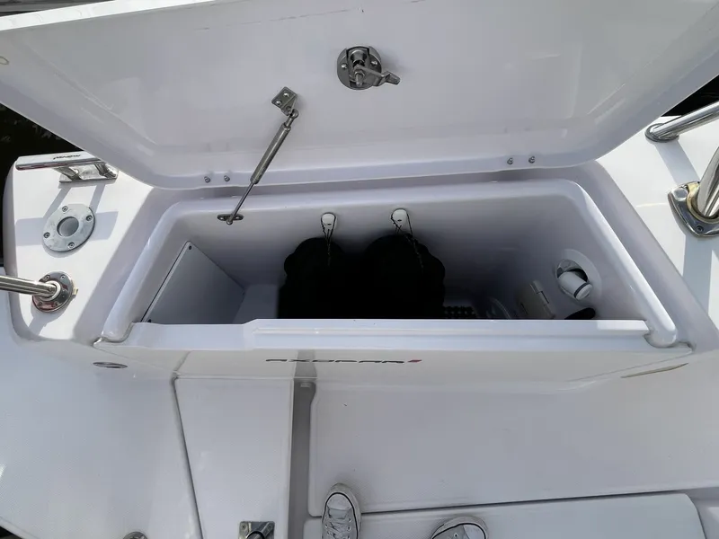 Slide: The Image of Axopar 37 XC Cross Cabin 2023 - 7582828