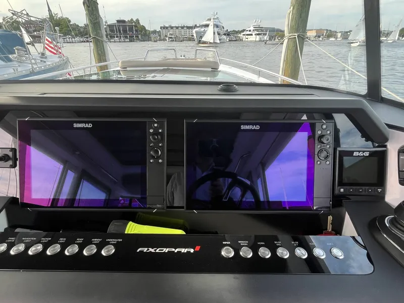 Slide: The Image of Axopar 37 XC Cross Cabin 2023 - 7582786