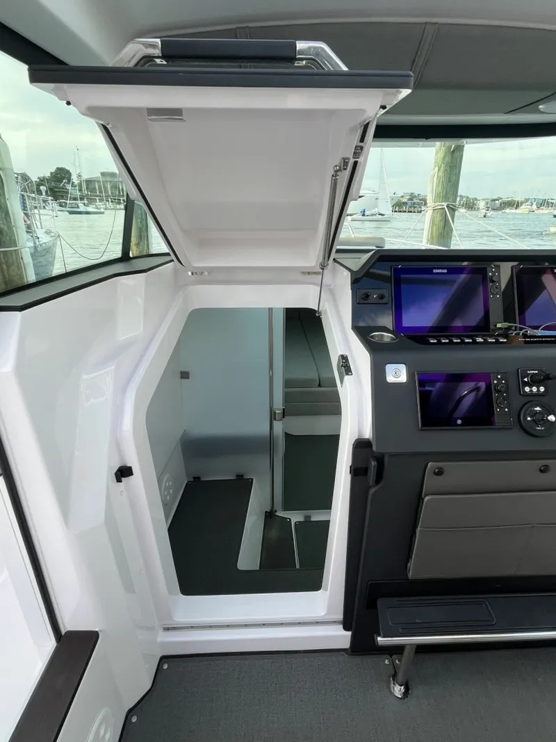 Slide: The Image of Axopar 37 XC Cross Cabin 2023 - 7582795