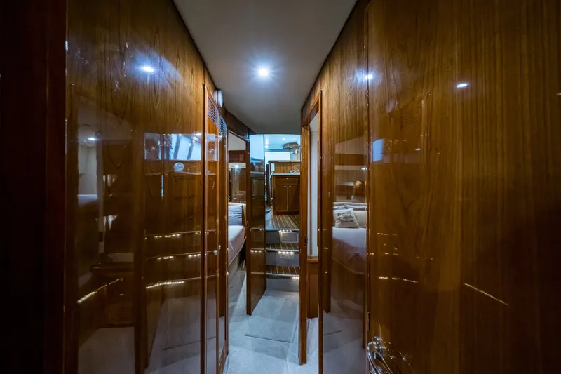 Slide: The Image of Riviera 51 Flybridge 2005 - 7820057