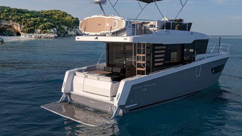 Slide: The Image of Beneteau Swift Trawler 43 Fly 2027 - 7582976
