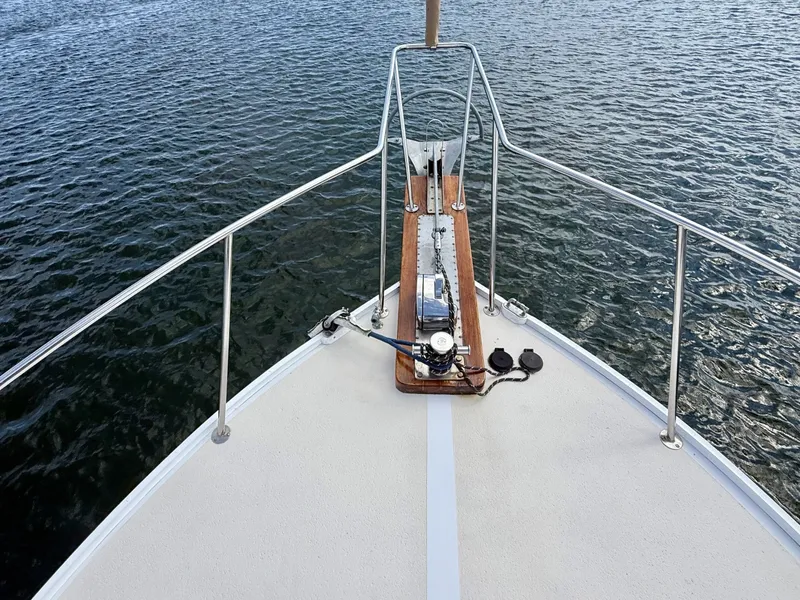 Slide: The Image of Wilbur Flybridge Cruiser 1987 - 7583258