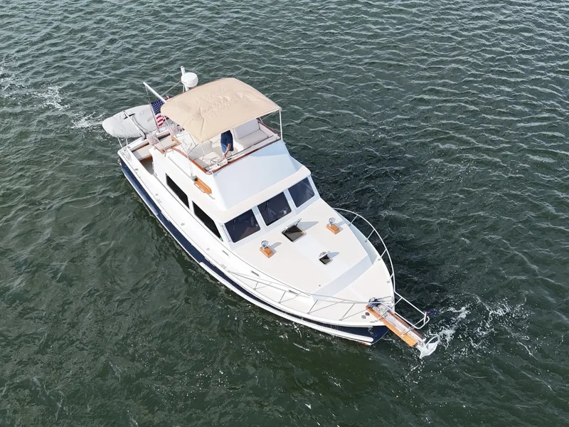 Slide: The Image of Wilbur Flybridge Cruiser 1987 - 7583229