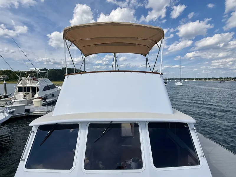Slide: The Image of Wilbur Flybridge Cruiser 1987 - 7583267