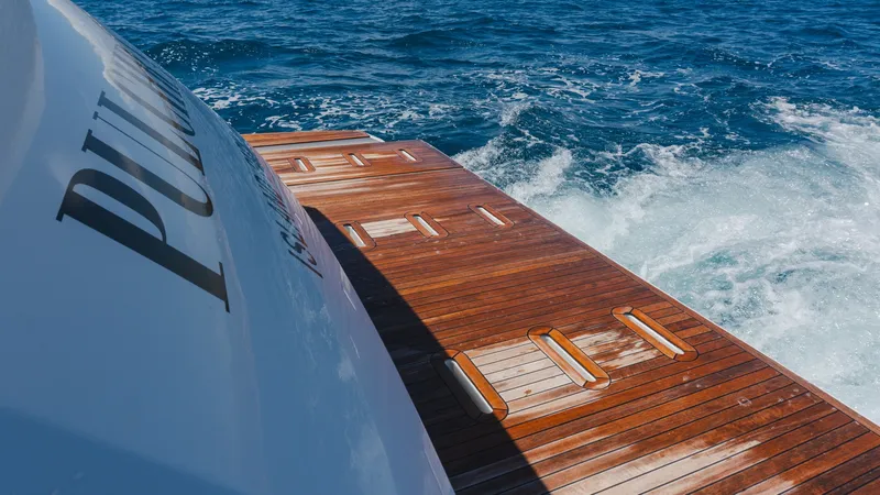 Slide: The Image of Azimut 60 2020 - 7583543