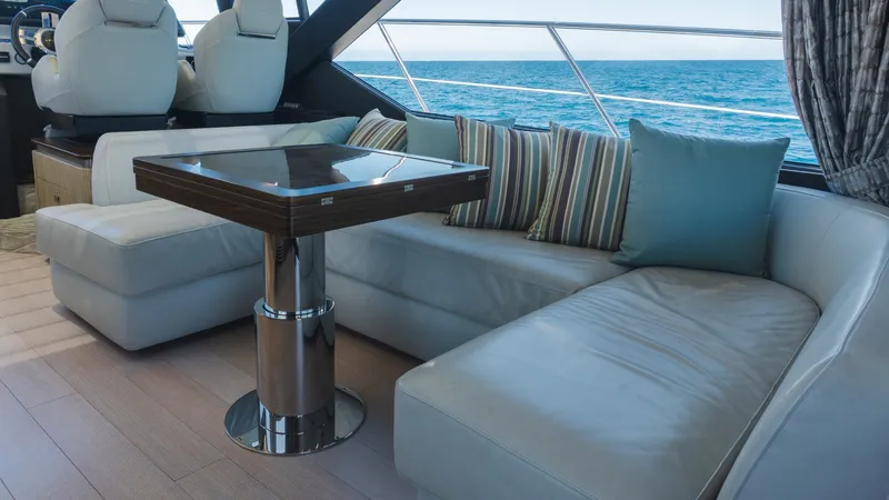 Slide: The Image of Azimut 60 2020 - 7583523