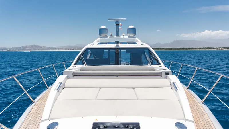 Slide: The Image of Azimut 60 2020 - 7583525