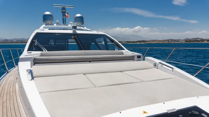 Slide: The Image of Azimut 60 2020 - 7583526