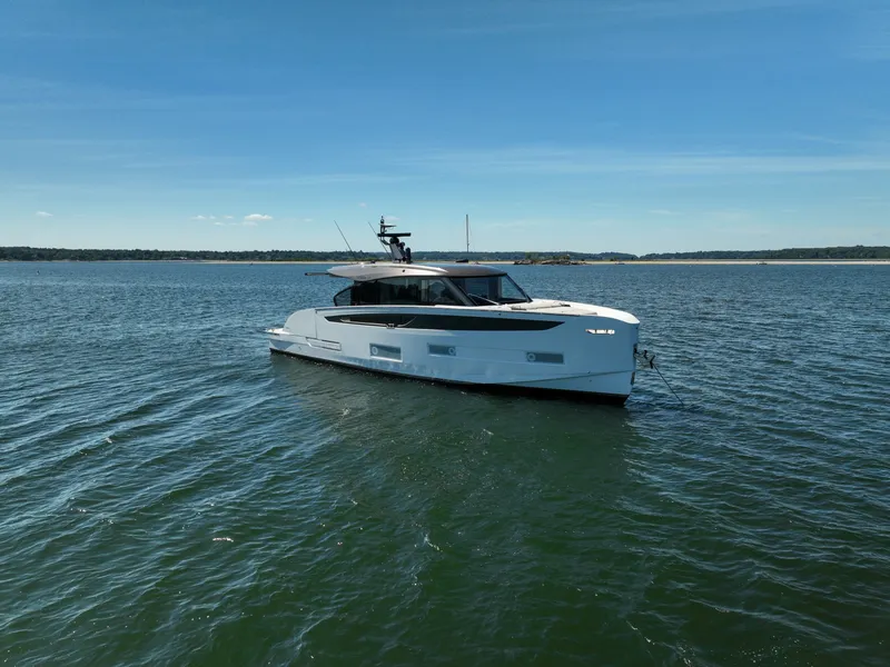 Slide: The Image of Azimut Seadeck 6 2027 - 8671626