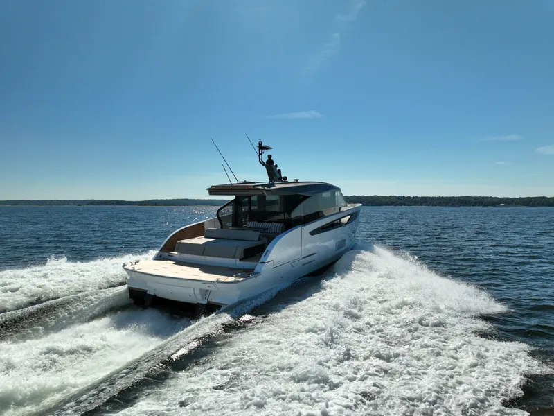Slide: The Image of Azimut Seadeck 6 2027 - 8671612