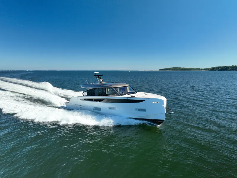 Slide: The Image of Azimut Seadeck 6 2027 - 8671577
